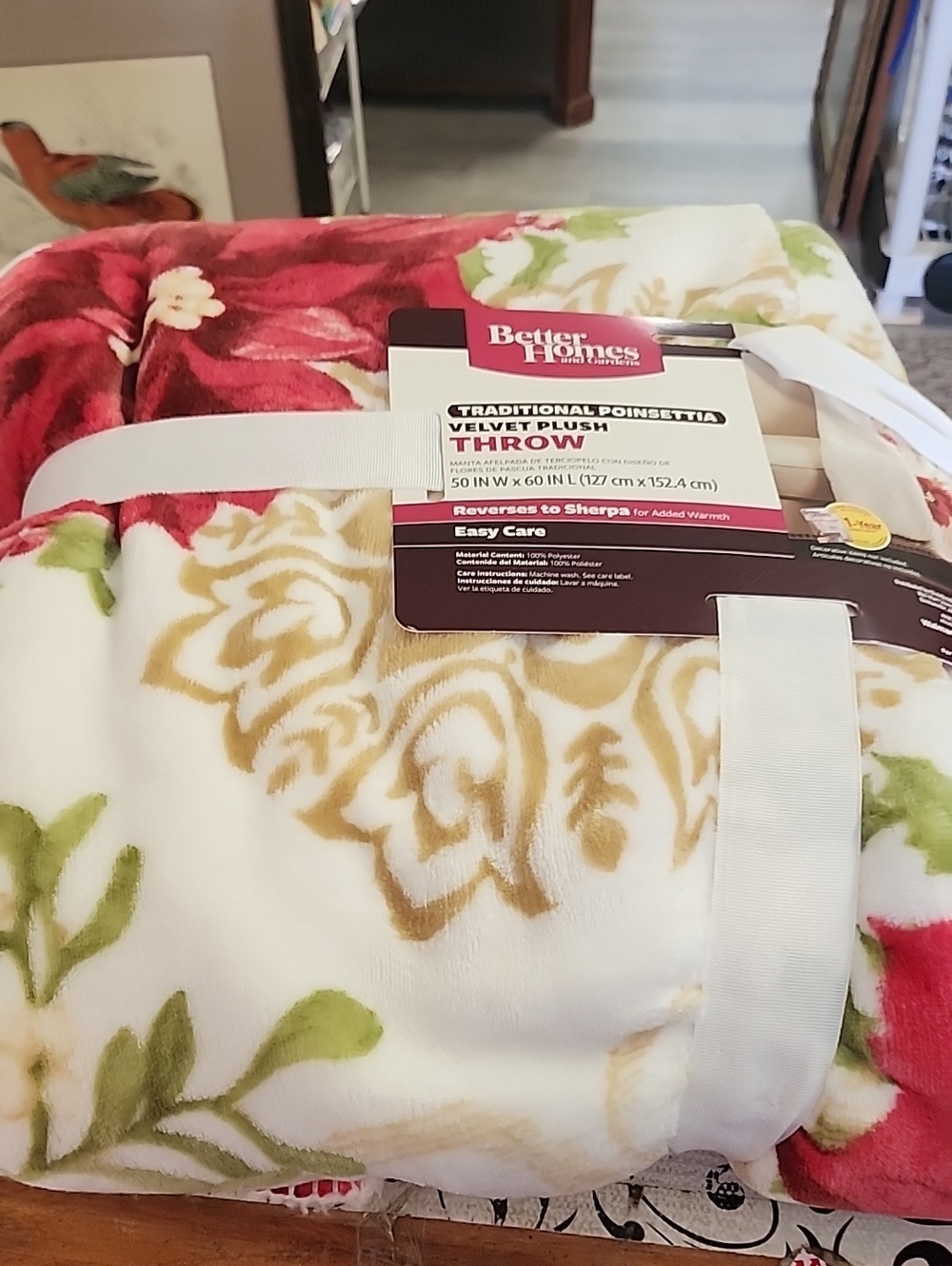 Better Homes And Gardens Poinsettia Velvet Plush Throw - Red, Cream & Green